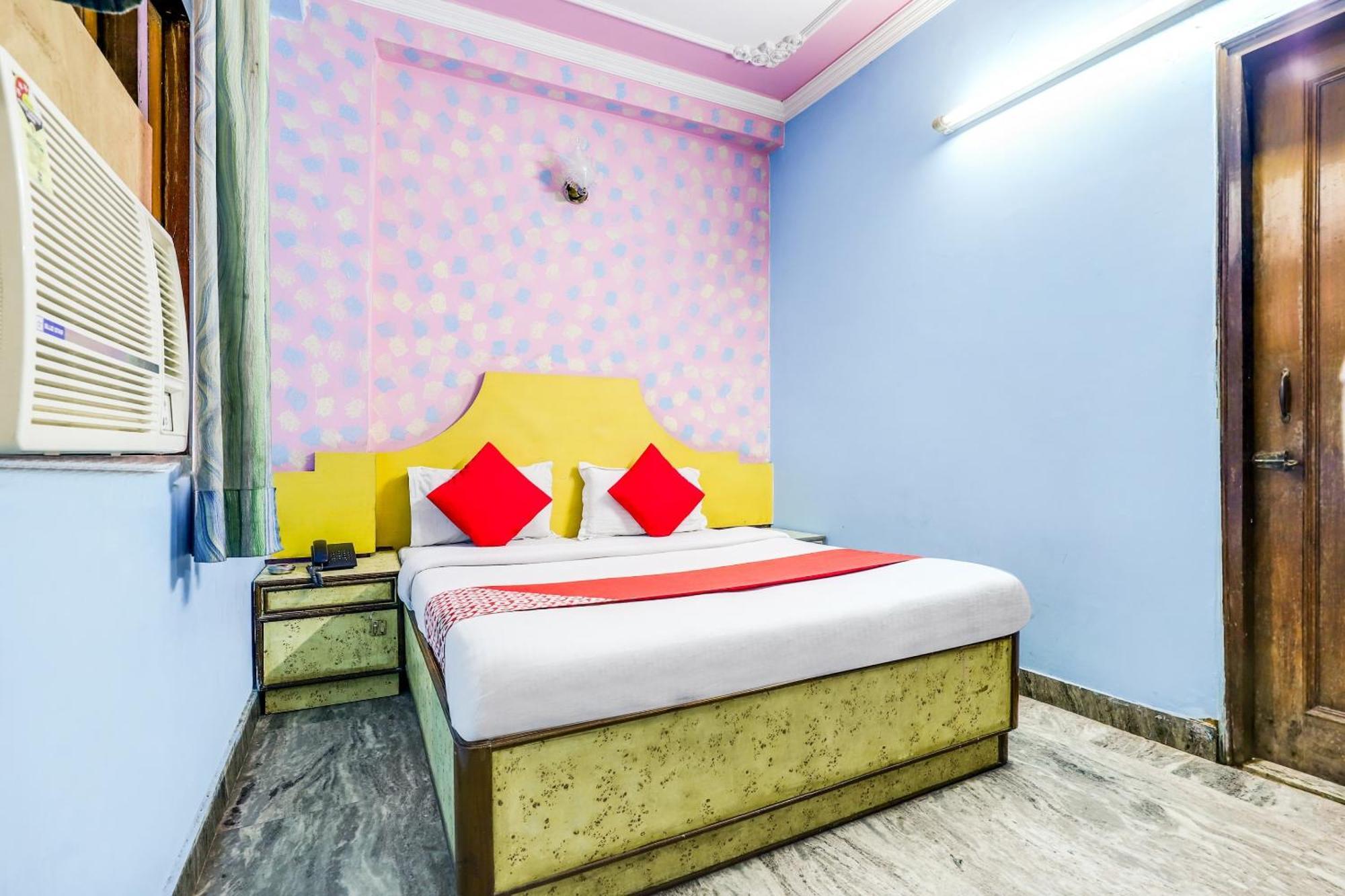 Hotel O Moon Palace Dx Neu-Delhi Exterior foto